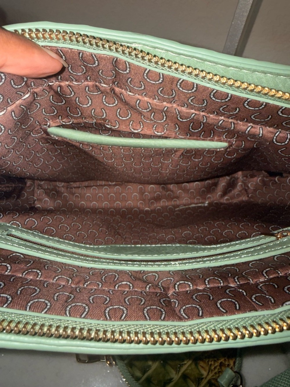 Faux Croc-Embossed Olive & Brown Ombre Shoulder Bag with Gold Turn-Lock-NWT!! - Picture 7 of 9